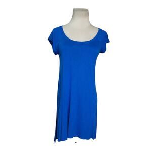 New York & Company shimmery blue short sleeves tunic top size XS